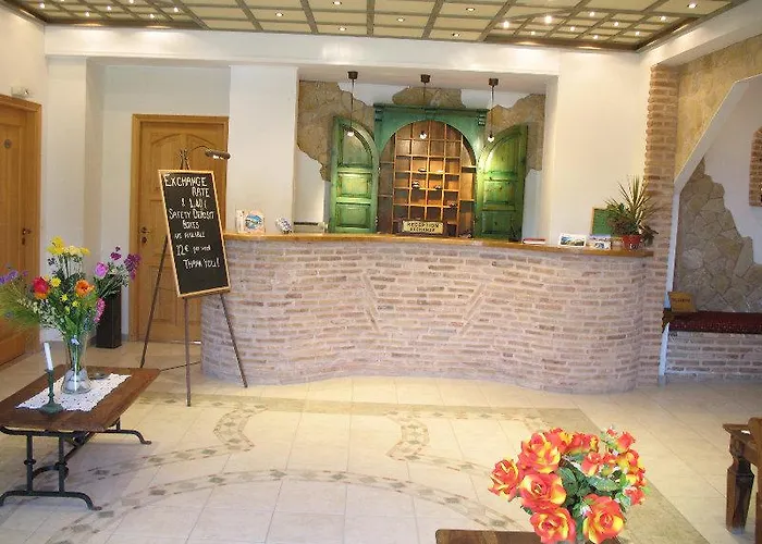 Anagenessis Village Hotel 3*
