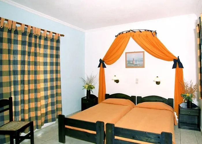 Anagenessis Village Hotel 3*