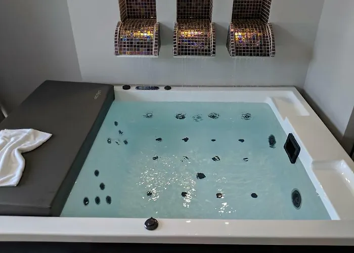 Anagenessis Village Hotel 3*