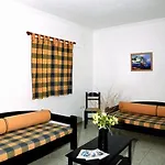 Hotel Anagenessis Village Kalamákion