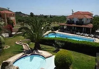 Anagenessis Village Hotell