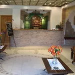 Anagenessis Village Hotel 3*