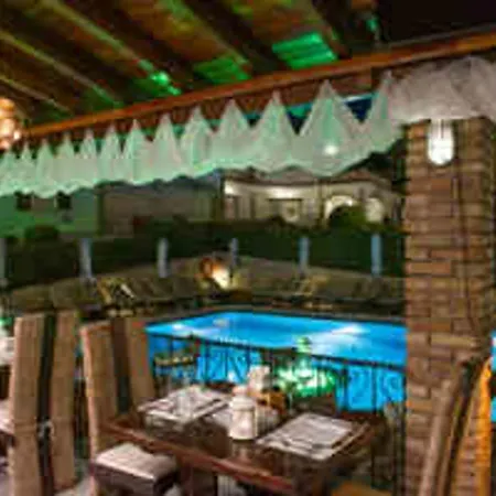 Anagenessis Village فندق