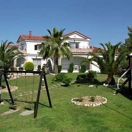 Otel Anagenessis Village 3*