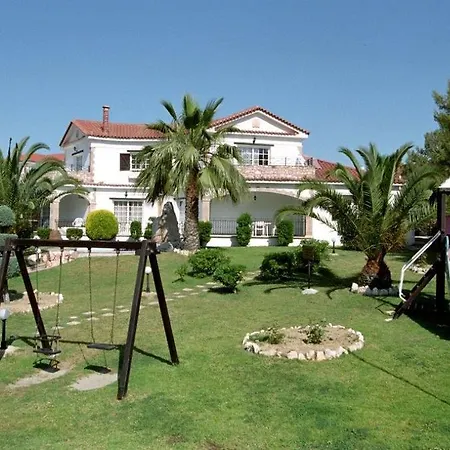 Otel Anagenessis Village 3*