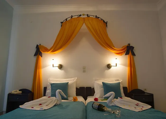 Отель Anagenessis Village 3*